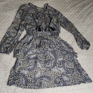 Elegant Black and White Paisley Maxi Dress